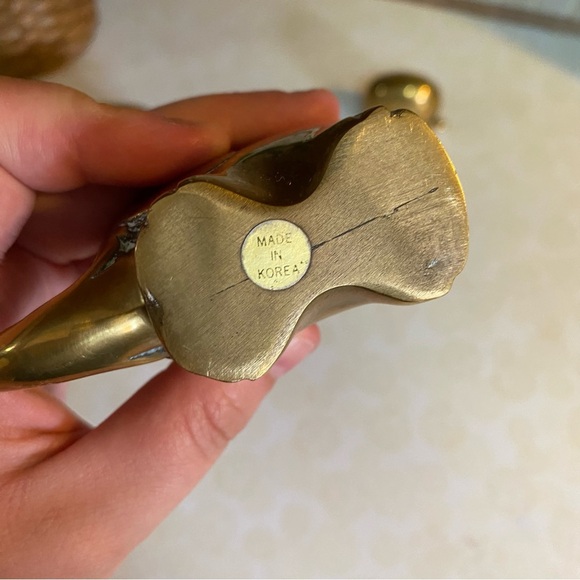 Vintage MCM Brass Elephant family kitschy decor - Picture 6 of 6